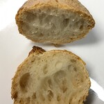 VIRON 丸の内店 - バゲット・レトロドール 断面