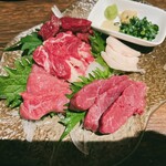 馬肉専門卸問屋 勝馬 - 