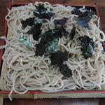 裾野庵 - 何気なく置かれている海苔がなんともいいですね。