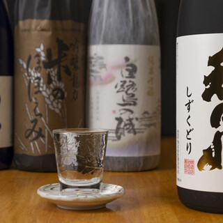 Domestic wine, Japanese sake, etc. ♪ The owner's carefully selected alcoholic beverages are perfect for dishes ◎