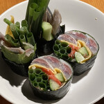 立呑 富士屋本店 - 鰯海苔巻 (850円)