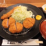 とんかつ藤よし 山王店 - 厚さ30ミリ