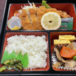 Takiya Zushi - ﾛｰｽかつ弁当