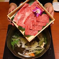 北新地しゃぶしゃぶすき焼き きらく - 黒毛和牛和牛3種のしゃぶしゃぶ
                    (ロース･もも肉しゃぶしゃぶ)