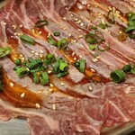 ツラとキモ 炭火焼肉 いわしげ - 