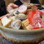 丸千葉 - 寄せ鍋。