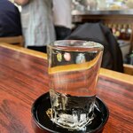 丸千葉 - 剣菱(常温)。先輩ふたりはコレを呑みつづけた。