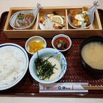 Tsukiji Shokudou Genchan - 手まり定食　¥1485