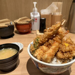 日本橋 天丼 金子半之助 Otemachi One店 - 
