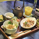 Cafe Restaurant Bの階段 - 