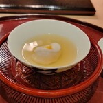 すし 良月 - 明石鯛の出汁で虎ふぐの白子