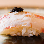 Sushi Umiji - 鯛