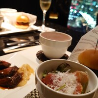 DINING & BAR TABLE 9 TOKYO - 