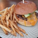 KAKUMEI Burger & cafe - 