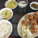 美膳楼  - 料理写真:鶏肉のから揚げ定食