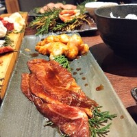 肉匠 牛虎 西中島店 - 