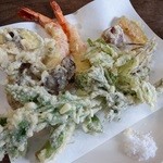 あっけら館 - エビと野菜の天ぷら・６３０円