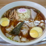 大勝軒 - '13/06/01 マイベスト！ 大盛り玉子入りワンタン麺（1,100円）