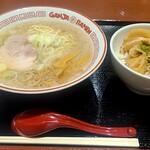 GANJA RAMEN - ガンジャラーメン800円　チャーシュー丼400円