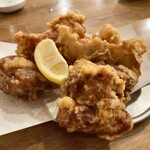 鶴亀八番 - 渾身の鶏のから揚げ