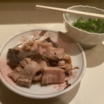 和風もつ料理 あらた - 煮込み450円