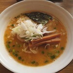 くろまる - 白湯醤油ラーメン