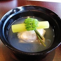 料理屋 植むら - 椀物　浅利真丈と胡麻豆腐