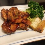 室町 砂場 - やきとりタレは山椒がきいている