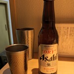 麺屋 周郷 - 小瓶のビールってのが、返って気が利いてます