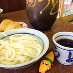 長田うどん - いなり寿司もいただいてます