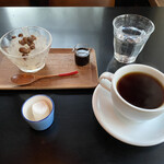 カヤバ珈琲 - ホットコーヒーとみつ豆