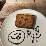 Ron Herman Cafe - ヴィーガンキャロットケーキ