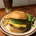 バーガーショップホットボックス - 