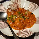 宮の森れんげ堂 - ・プリプリ海老のチリソース1320円