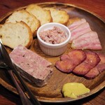 ジビエ料理 あまからくまから - 