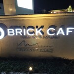 h BRICK CAFE - 