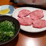 焼肉 マルキュウ - 