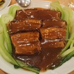 鳳琴樓 - 料理写真:豚肉の角煮