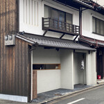 Higashiyama Yoshihisa - 