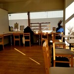 Emu Jei Bukku Kafe Ike Bukuro Honten - 店内光景。