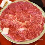 和田金 - 4人前。月齢34ケ月の松阪牛。ボチボチな等級だが特産松阪牛ではない。和田金(三重県松阪市)食彩品館.jp撮影