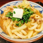 丸亀製麺 - ニラバタ豚汁うどん（890円）