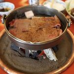 和田金 - ロース肉2枚から調理。和田金(三重県松阪市)食彩品館.jp撮影