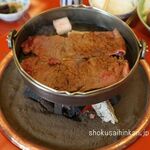和田金 - 厚めのロース肉。和田金(三重県松阪市)食彩品館.jp撮影
