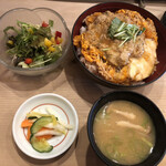 Jidoriya Takasen - 比内地鶏とろとろ丼のランチセット@1,100円