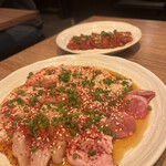 炭火焼肉ホルモン うしごろ - 名物！ホルモン盛り合わせ 1500円(これは3人前)