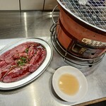 ツラとキモ 炭火焼肉 いわしげ - 