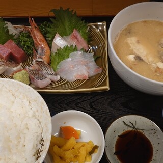 魚拓 - 料理写真:刺身定食