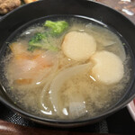 わ楽 - お味噌汁　野菜たっぷり　お麩入り