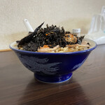 ケンちゃんラーメン - 料理写真:小盛り700円+味玉100円＋岩のり100円